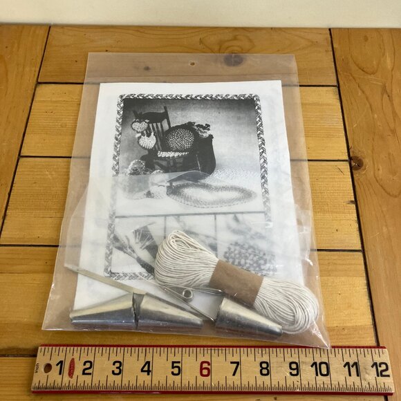 Braid Craft Fabric Braiding Basics Instructions + Tools Distlefink Botsford - Picture 1 of 8